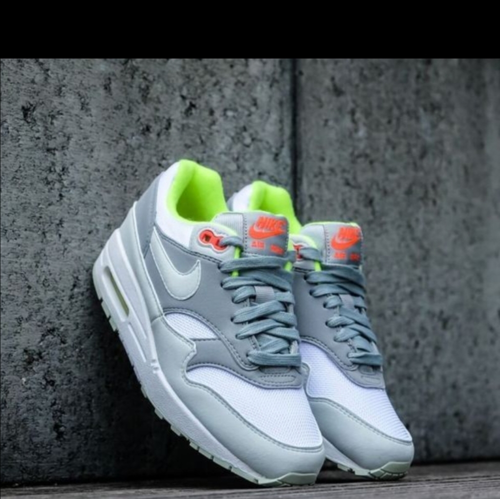 Nike Air Max 1 Sneakers Volt Neon Grey White Lace Up Coral 8